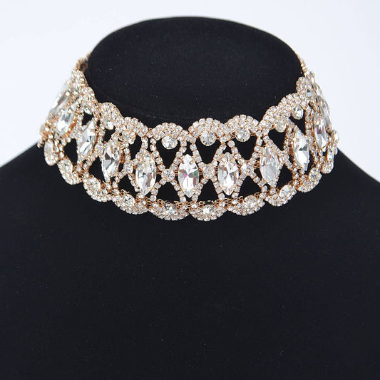 3AM BY H&D ACCESSORIES - Rhinestone Necklace