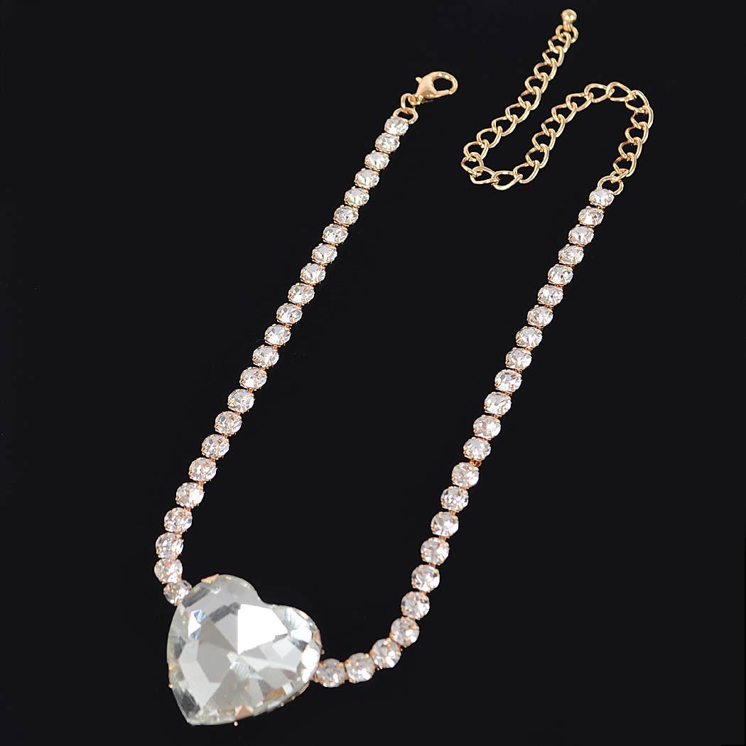 3AM BY H&D ACCESSORIES - Rhinestone Heart Shape Choker