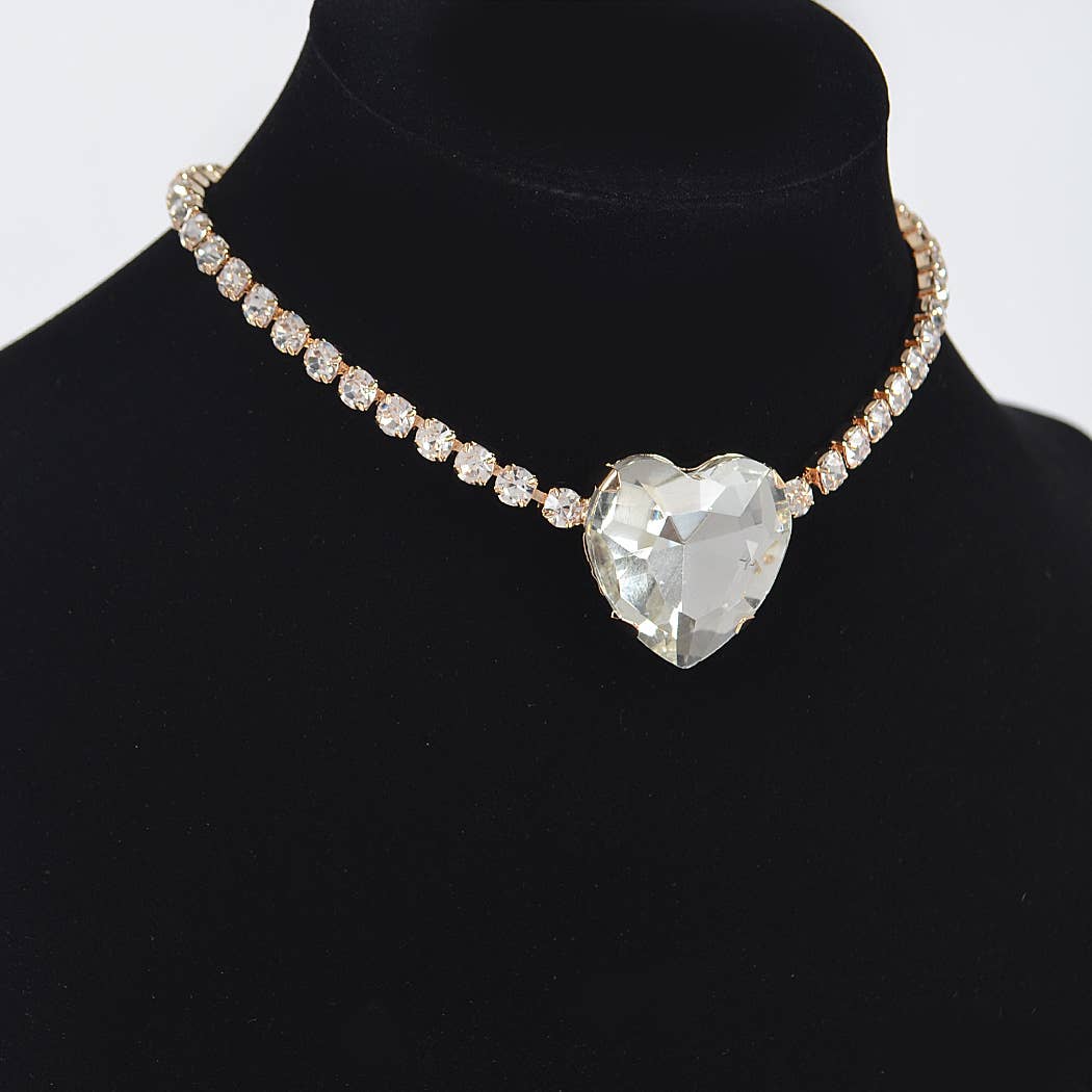 3AM BY H&D ACCESSORIES - Rhinestone Heart Shape Choker