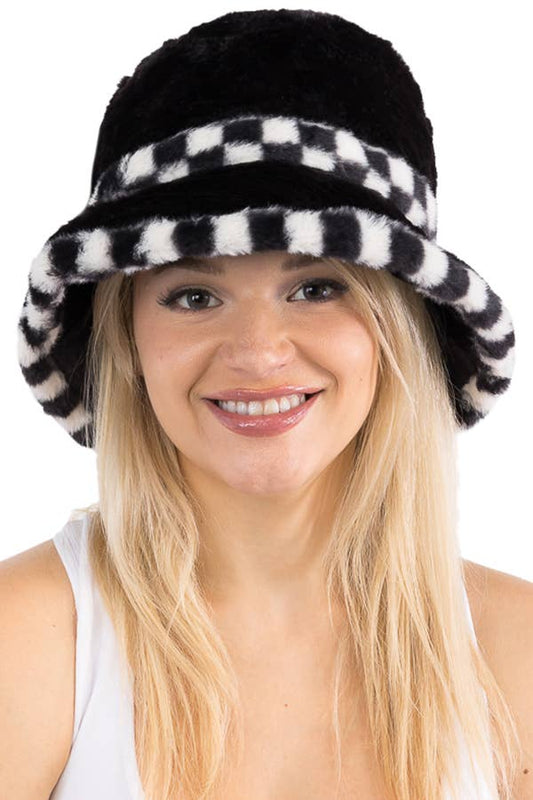 Cap Zone - Black White Checkered Fluffy Faux Fur Bucket Hat