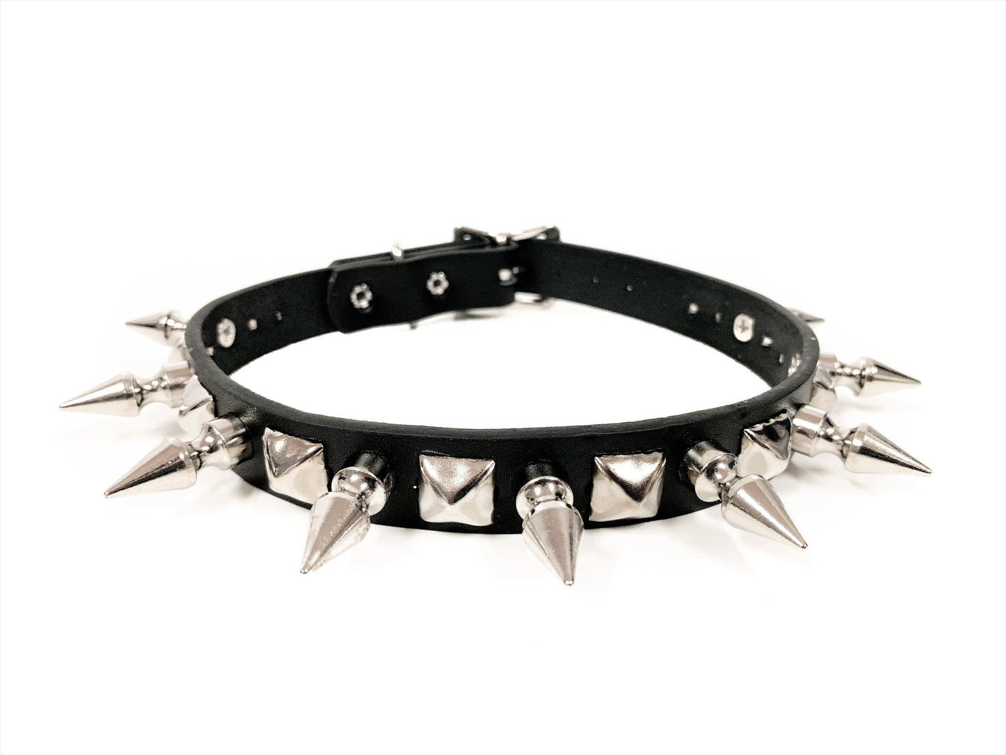 Funk Plus - CK139  SPIKE STUDDED CHOKER