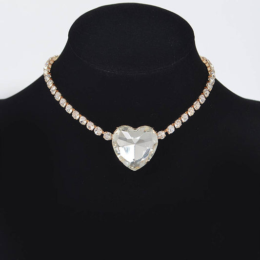 3AM BY H&D ACCESSORIES - Rhinestone Heart Shape Choker