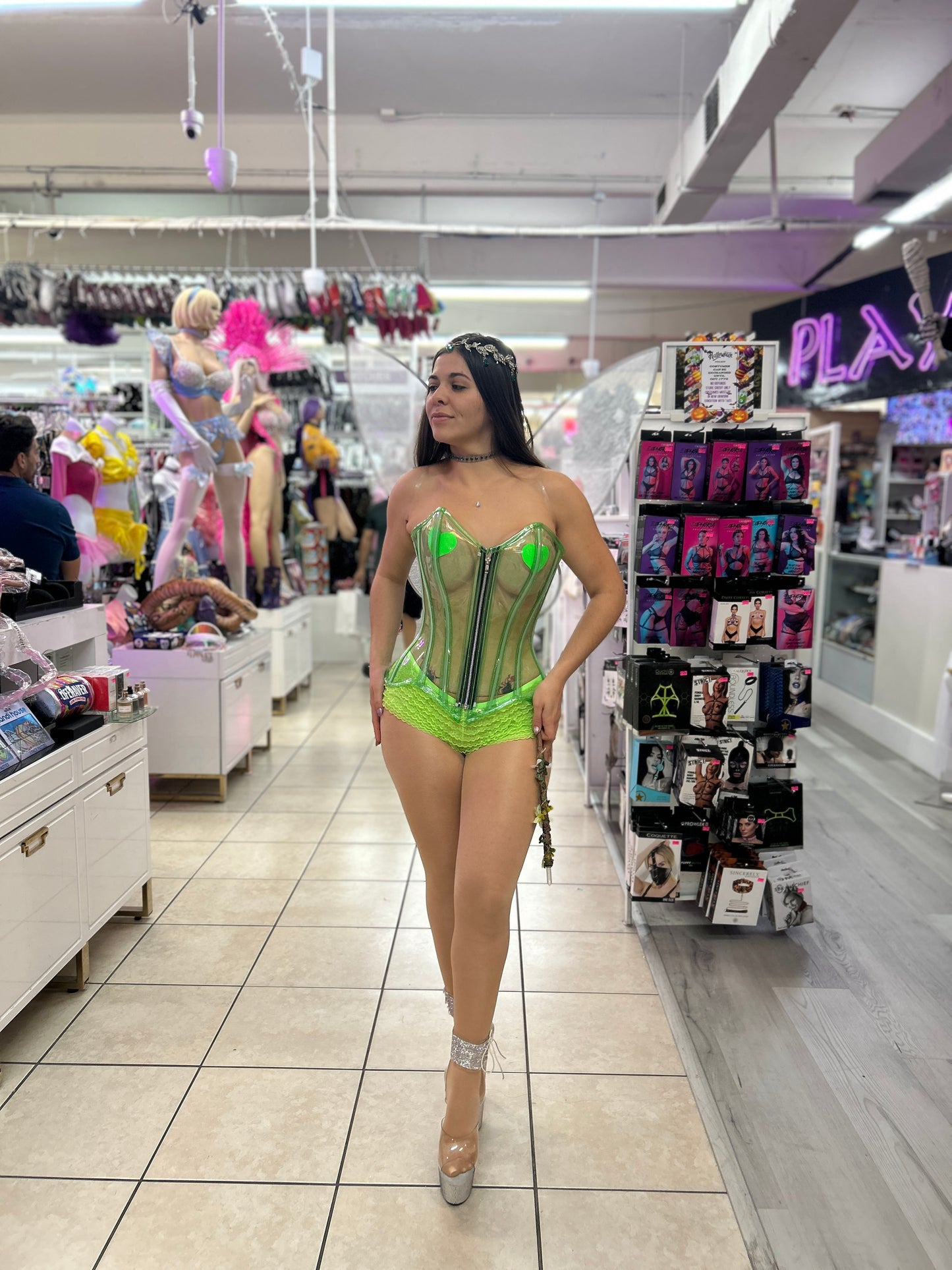 Styled Ruffle Tink