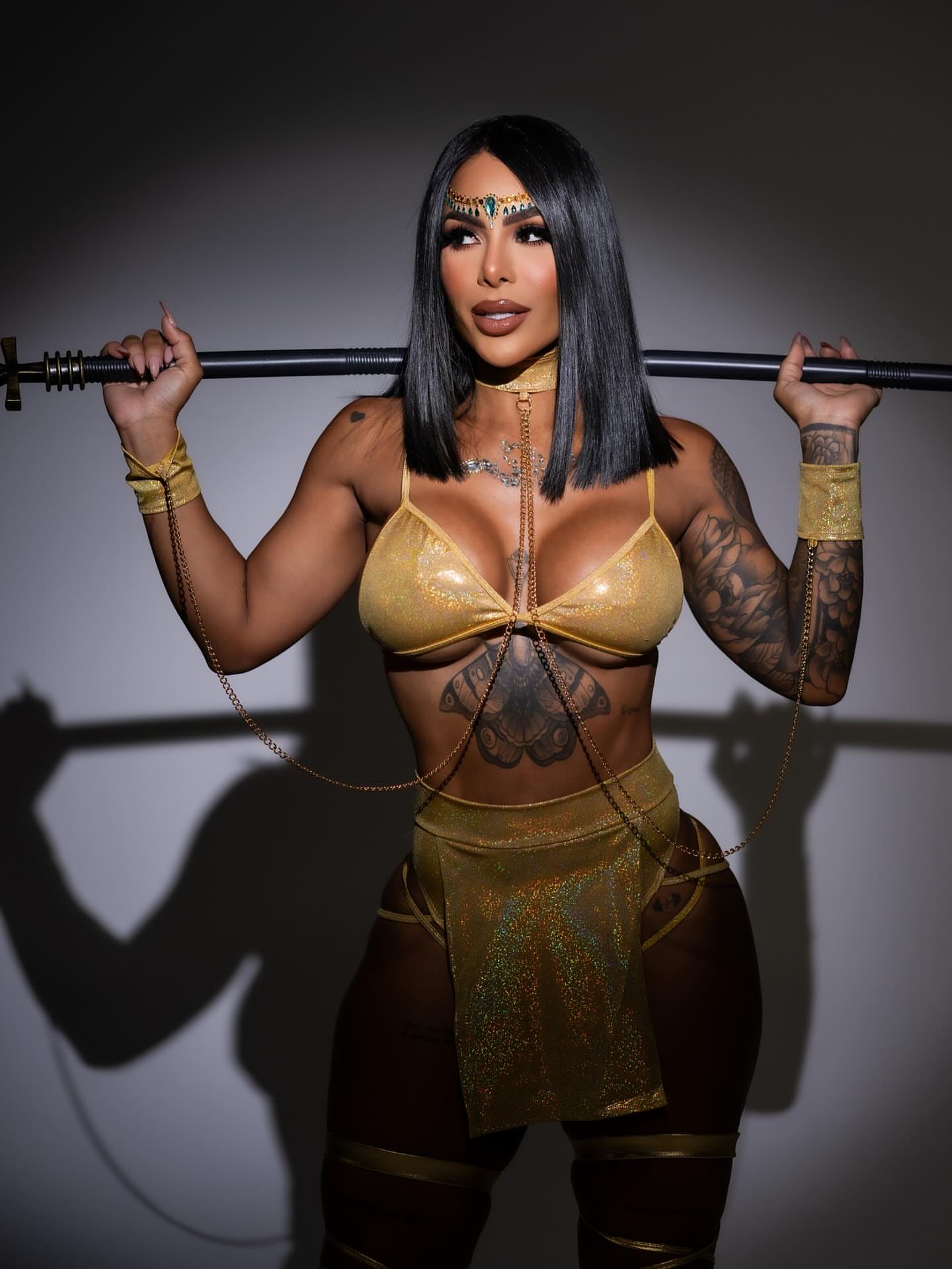 EGYPTIAN GOLD QUEEN COSTUME
