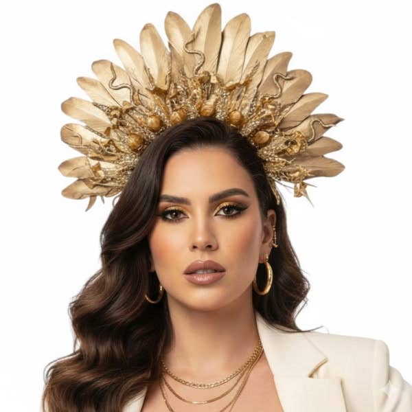 KBW Global Corp. - Deluxe Gold Feather Medusa Hea