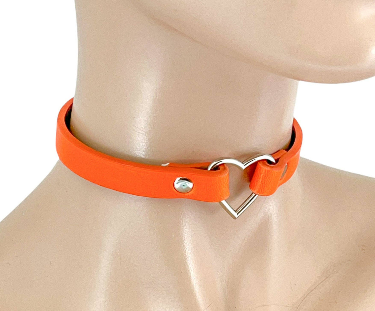 Funk Plus - FC224M SMALL HEAR SKINNY VEGAN CHOKER