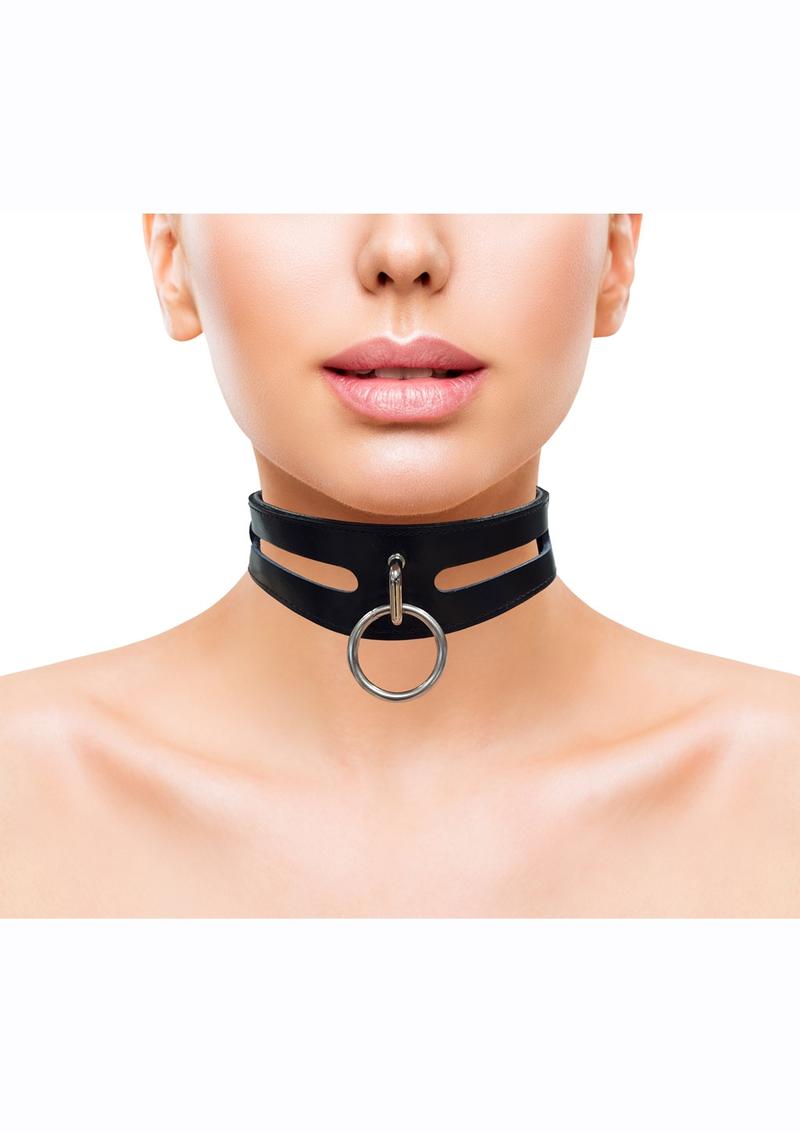 Rouge Leather Fashion Bondage Collar with O-Ring