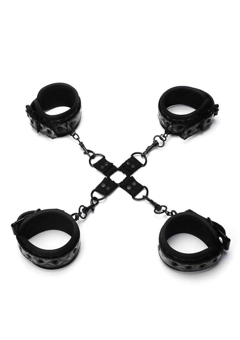 WhipSmart Diamond Hogtie - Black